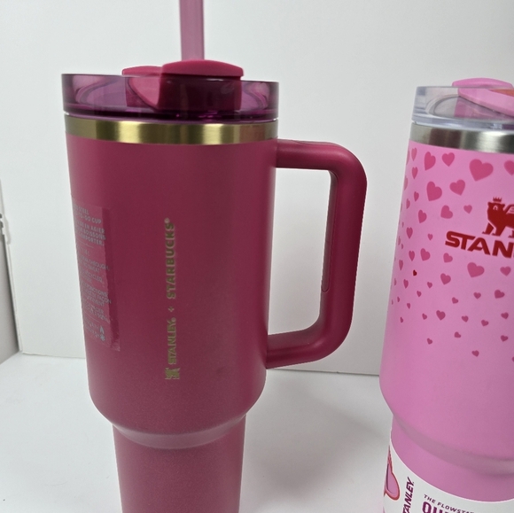 Stanley 2025 Target Pink Hearts And Berry Glitter Starbuck 2024  Tumbler Nwt - Picture 5 of 14